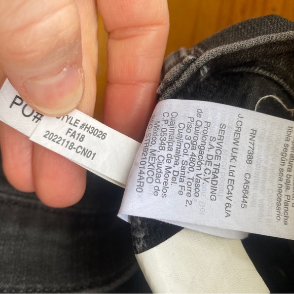 Madewell 9” High Riser Skinny  Exposed Button Fly Black Raw Hem Stretch Jean - Picture 7 of 16